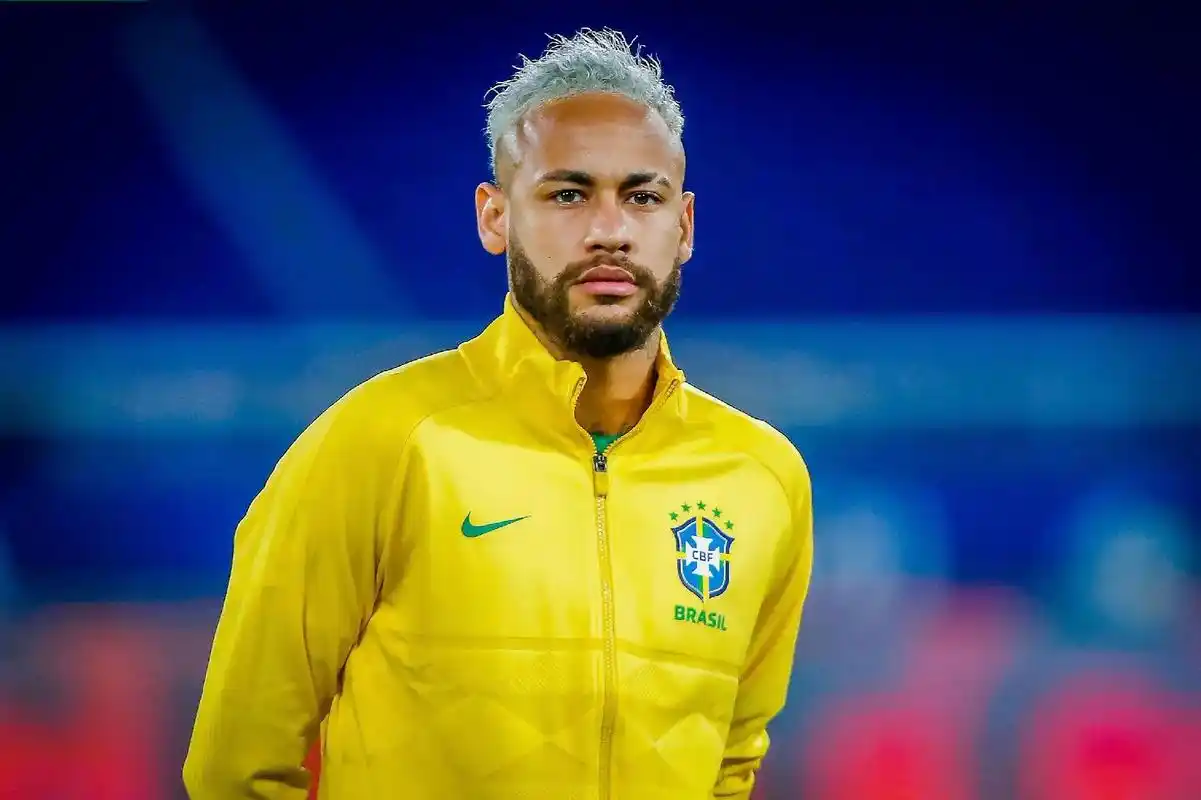 三位一体的 三位一体的